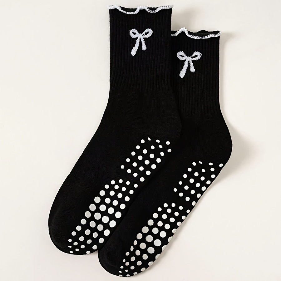 Yoga Fitness Youtube - Black long tube sports socks with