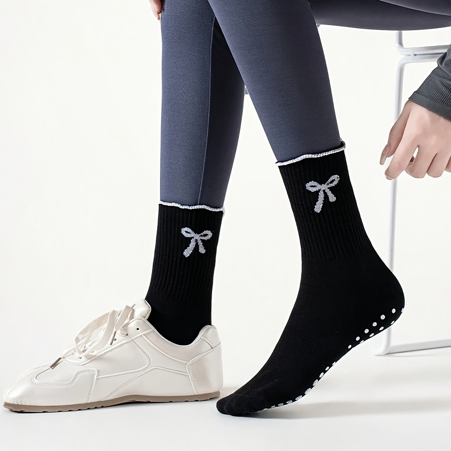 Black long tube sports socks w - Yoga Fitness Youtube ulasan dan harga